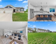 625 Walnut Woods  Street, St Charles image