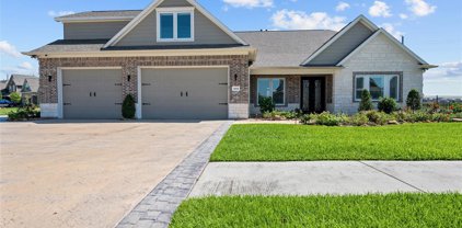 14214 Meadowlands Drive, Mont Belvieu