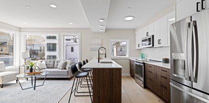 919 12th St Ne Unit #304, Washington