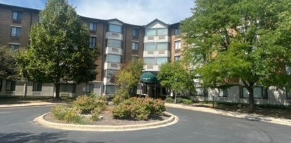 470 Fawell Boulevard Unit #302, Glen Ellyn