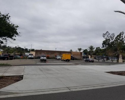 745 Santa Fe, Vista