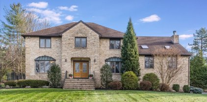 27 Weiss Dr, Montville Twp.