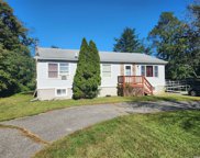 41 Pennant Drive, Mastic Beach image