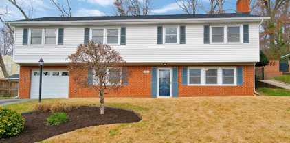 1902 Courtland Rd, Alexandria