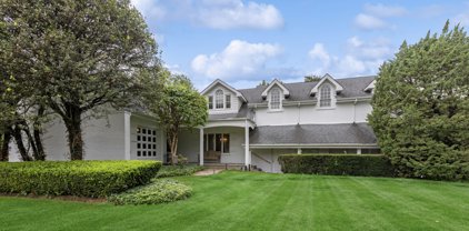 920 S County Line Road, Hinsdale