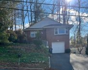 205 South Road, White Plains image