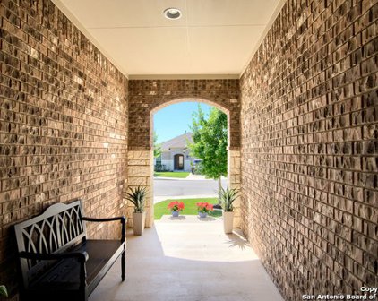 3736 Tulip Dam, San Antonio