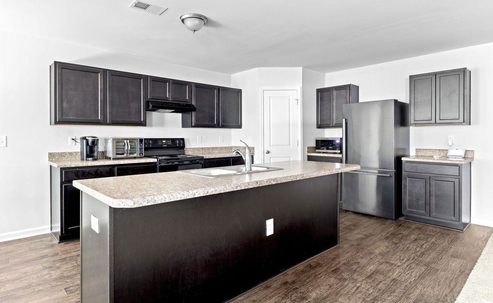 MLS 2410426 Shaftesbury Oaks 148 Foxford Dr., Conway Property for Sale