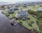 512 Trade Winds Drive N, North Topsail Beach image