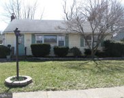 1060 Ashton   Avenue, Beverly image