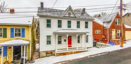 115 E Monmouth St, Winchester
