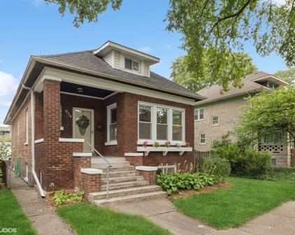 934 S Grove Avenue, Oak Park