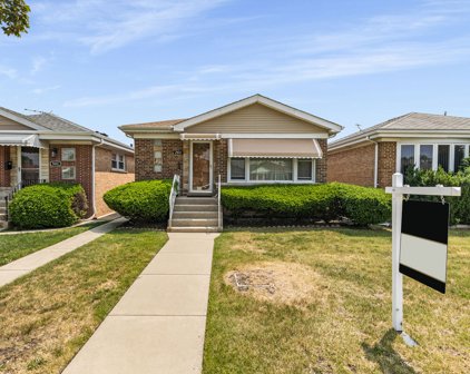 7411 N Oconto Avenue, Chicago