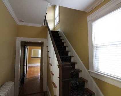 2 N Main St, Flemington Boro