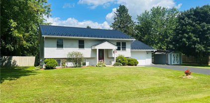 6198 Sunnyside Dr, Scott