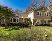 2834 Hill   Road, Vienna image