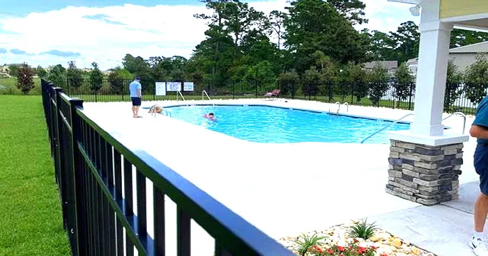 Robbers Roost Pool