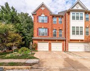 9660 Glendevy   Court, Vienna image