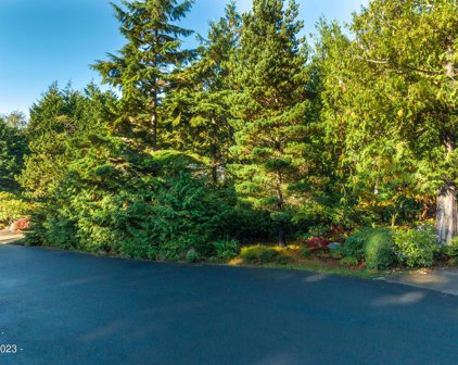 Lot 184 Gull Station, Depoe Bay