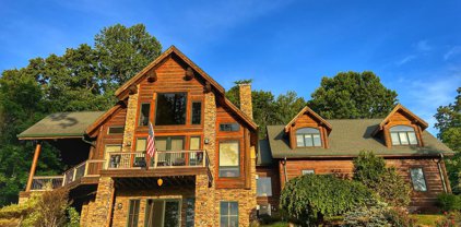 15 Hillcrest Dr, Middletown