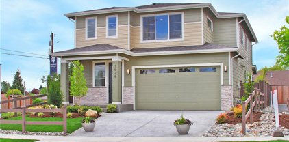 3008 93rd Place SE Unit #EV 06, Everett
