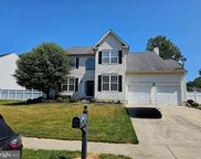 212 Grasmur, Clementon image