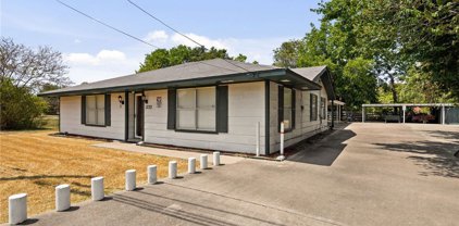 1222 W Washington, Navasota