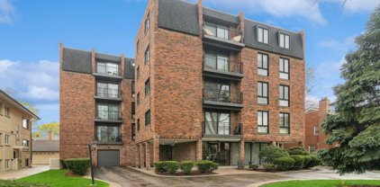 1417 Bonnie Brae Place Unit #3D, River Forest