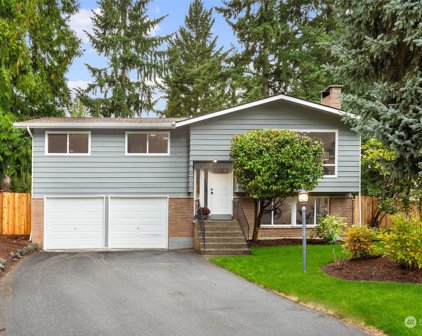 8611 NE 132nd Place, Kirkland
