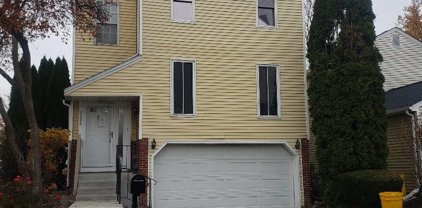 2236 Concord Cir, Harrisburg