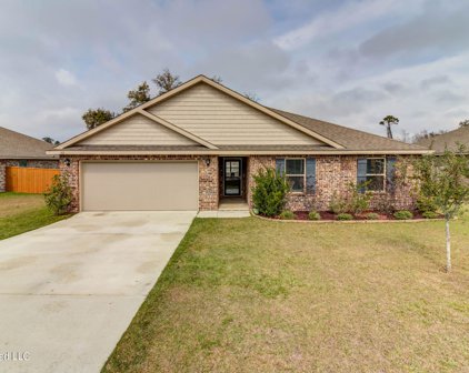 142 Rosie Drive, Long Beach