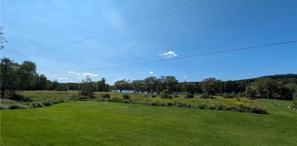 E Lake Rd  Road, Madison