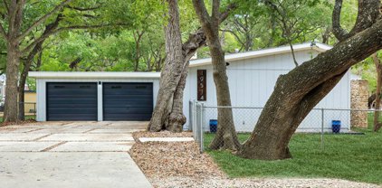 19514 Scenic Loop Rd, Helotes