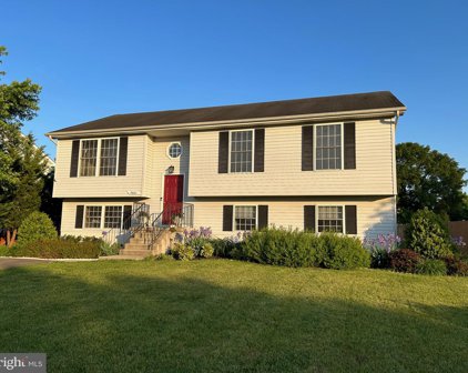 7021 Justin Ct E, Remington