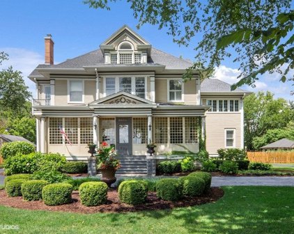 236 Melrose Avenue, Elmhurst