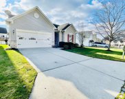16 Hearthstone   Boulevard, Pemberton image