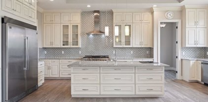 6224 Brockton Lane N, Maple Grove