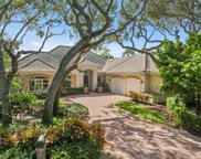 21 S White Jewel Court, Indian River Shores image