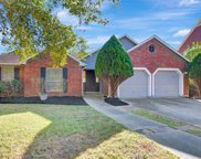 2305 S Mission Circle, Friendswood image