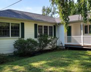 81 Hart   Avenue, Hopewell image