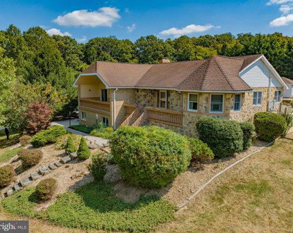 6123 Moser Rd, Boonsboro