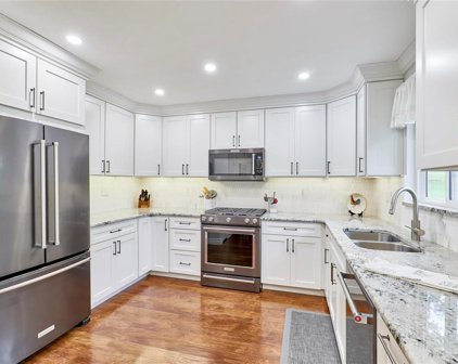10926 Mugan  Drive, St Louis