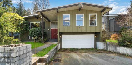 595 Garrow Drive, Port Moody