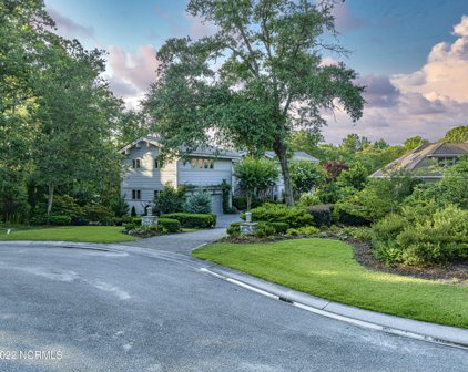 805 Gull Point Road, Wilmington