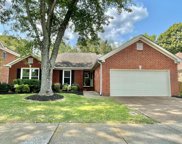 231 Heathersett Dr, Franklin image