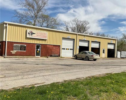 8022 Leavenworth Road, Kansas City
