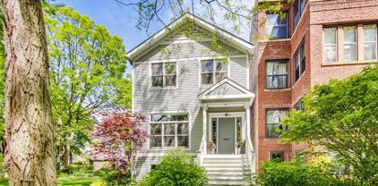 1440 W Warner Avenue, Chicago