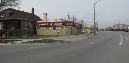 1636 N Cicero Avenue, Chicago