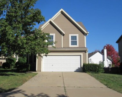 15785 S Locust Street, Olathe