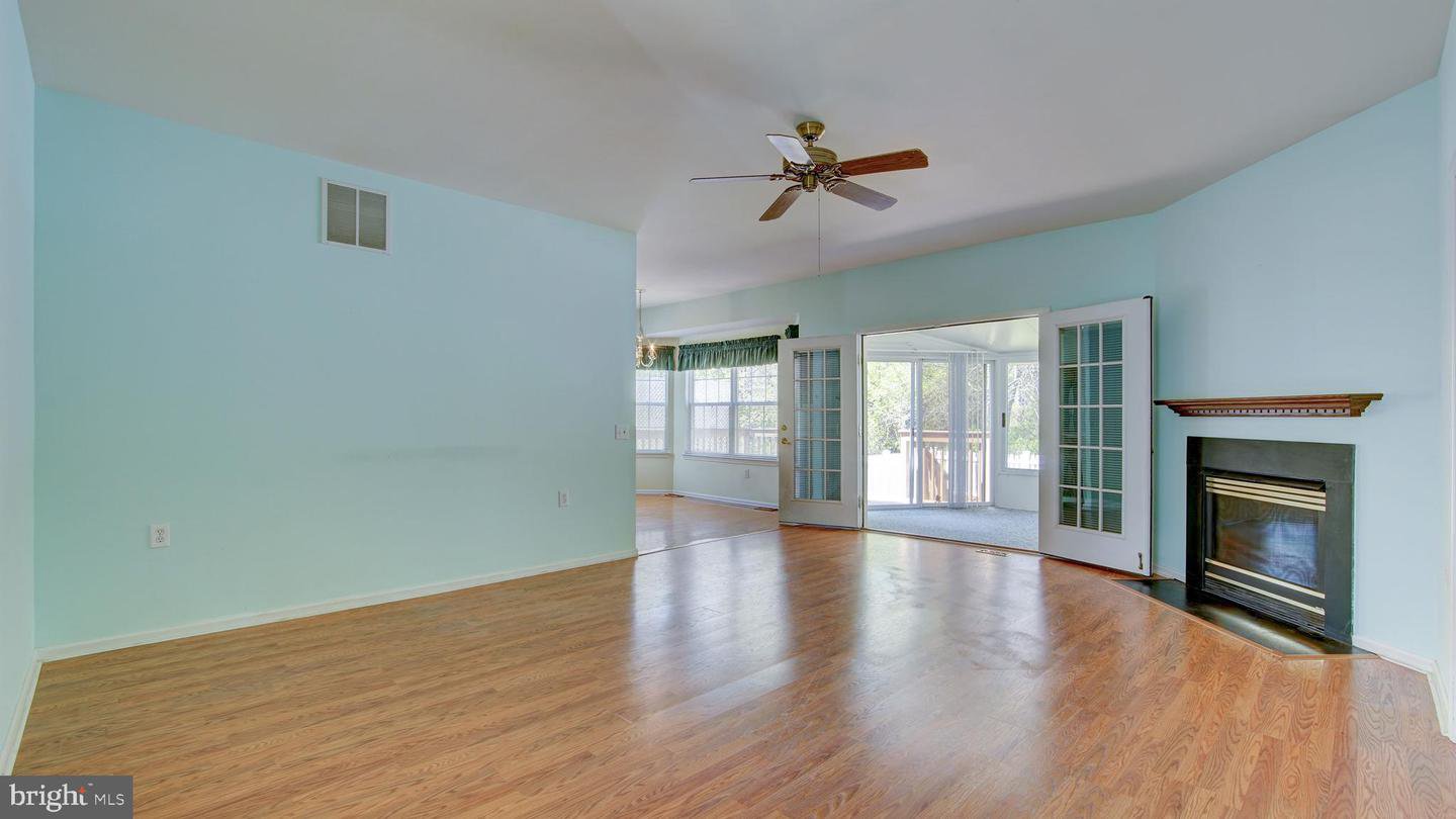 30 Ashley Dr, Delran, 08075